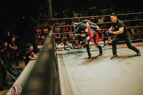 Comment monter son propre terrain de badminton à domicile